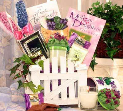 Personalized # 1 Mom Candle-Everyday Luxe - Delivery Gift Baskets Orlando